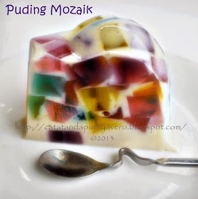 <img src="puding mozaik.jpg" alt="puding mozaik catatan dapur vero">