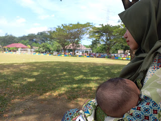 Direct Breastfeeding bayi