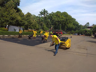 Pengaspalan Area Parkir PPOP 