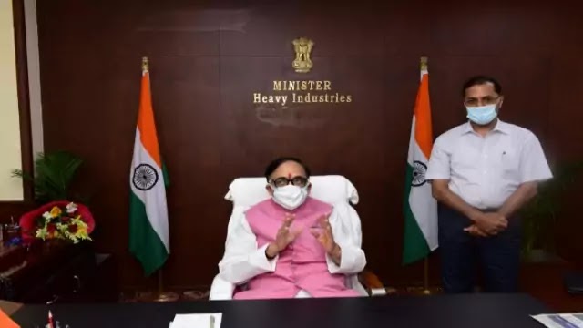Mahendra Nath Pandey takes charge as Union Minister of Heavy Industries | Daily Current Affairs Dose