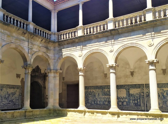 visitar claustro catedral de Viseu Portugal