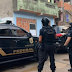 Polícia Federal cumpre mandados de prisão na Bahia durante operação de combate ao tráfico internacional de drogas
