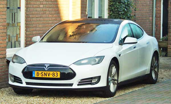 2016 Tesla Model S is cheapest version