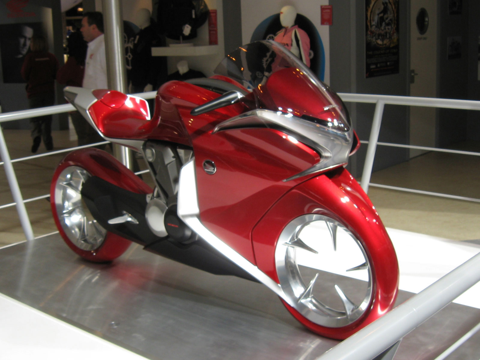 Auto Trader Gambar Motor HONDA V4 Concept 2009