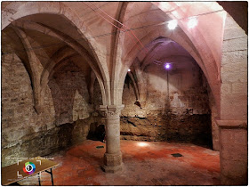 NEUFCHATEAU (88) - Cave gothique de l'Hôtel d'Houdreville 