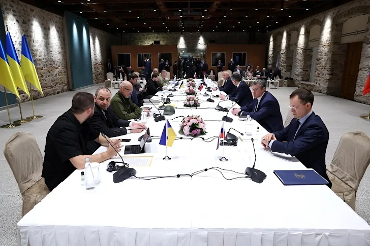 Εκκωφαντική παραδοχή ΝΑΤΟ - ΕΕ: Έτσι τελειώνει ο πόλεμος – Η Ρωσία θριαμβεύει, η Ουκρανία χάνει και... γίνεται Κύπρος