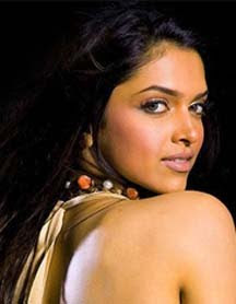 10 Artis Bollywood Tercantik | Foto Artis India Seksi