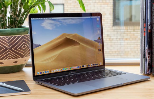 MacBook Pro 13inch  2019