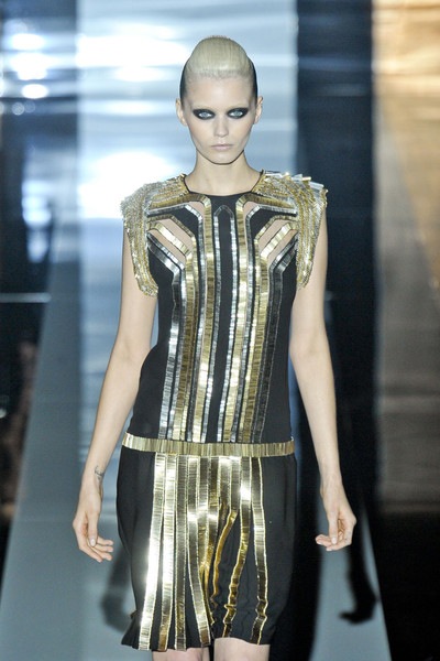 Gucci Spring 2012 inSI8QliaEPl