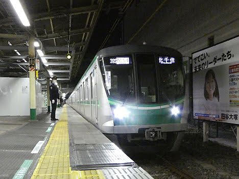 【ダイヤ改正で消滅!?】各駅停車　北千住行き16000系