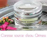 caresse source d'eau Qiriness