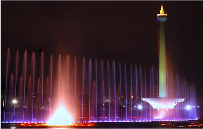 Landmark Paling Terkenal Di Indonesia [ www.BlogApaAja.com ]