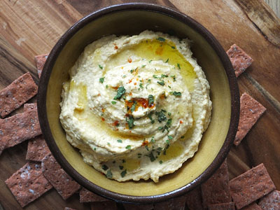 creamy hummus