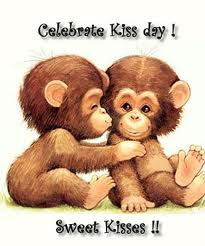 Kiss Day 2013 glittering cards|wallpapers|quotes|sms