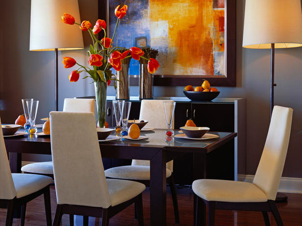 Elegant Round Dining Room Sets
