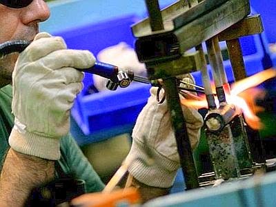 Dati ISTAT, “Urge una politica industriale a misura d’impresa”