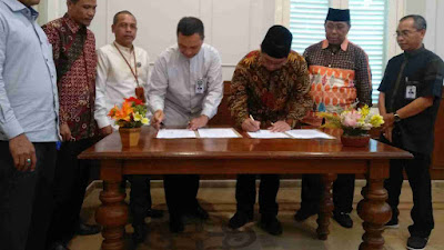 Yayasan Maraqitta'limat Tandatangani Kerjasama dengan Bank NTB Syariah 