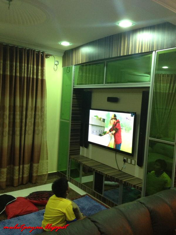 SIRATAN HIDUP deco ruang tamu kabinet tv rumah tv deco 