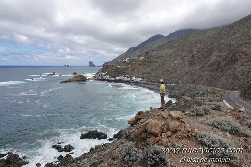 Puerto de la Cruz - Las Teresitas - Macizo de Anaga - Roque de las Bodegas - Punta del Hidalgo