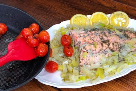 Salmón en LÉKUÉ con Limón y Eneldo [Receta fácil para estuche de vapor] al Microondas