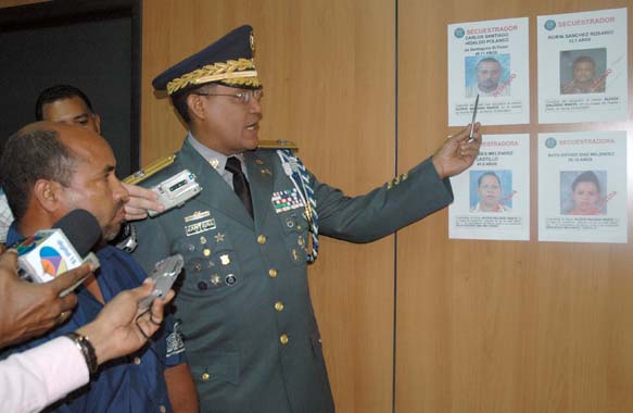 LA POLICIA LIBERA NIÑO RAPTADO