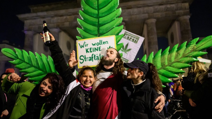 alemanha legaliza consumo recreativo maconha veja regras