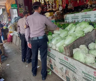 *Kabid Humas Polda Jabar : Jelang Natal 2022 Dan Tahun Baru 2023 Polisi Pantau Harga Bahan Pokok*