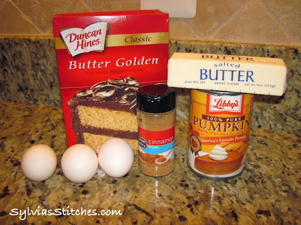 Easy-Peasy Pumpkin & Cake Mix Cupcakes