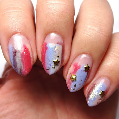 Abstract Nail Art