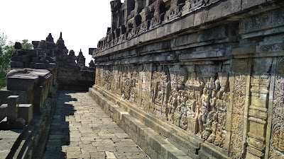 traveling ke candi borobudur