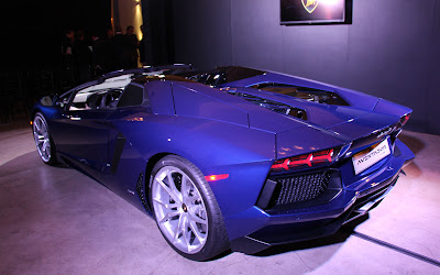 2014 Lamborghini Aventador LP 700-4 Roadster