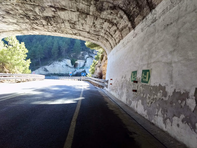 túnel barranco de la batalla Alcoy Ibi Jijona