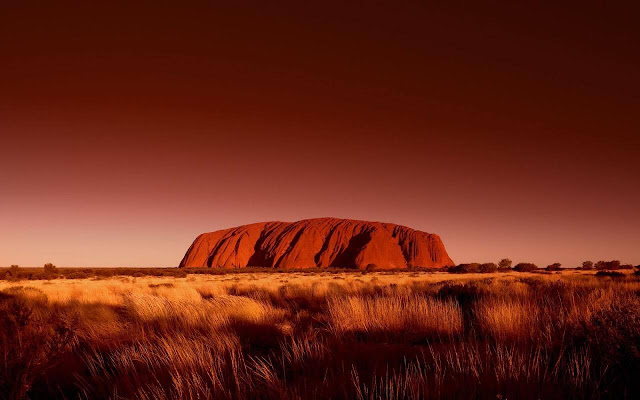 Grace-full Nail Polish Uluru inspiration
