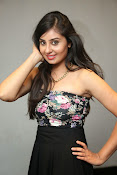 Bhanusri Mehra latest glam pics-thumbnail-3