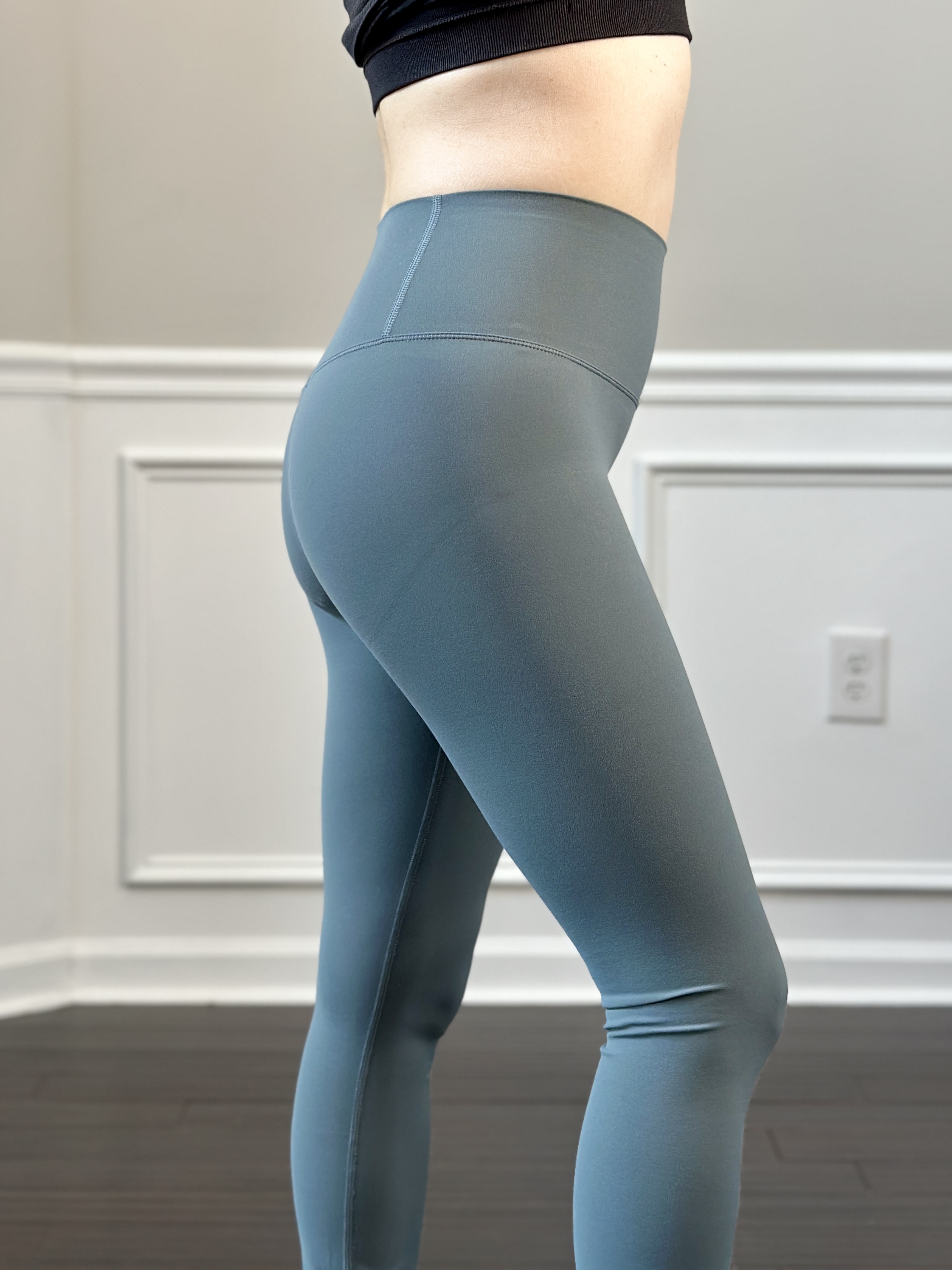 Fit Request Friday! Vuori BlissBlend AllTheFeels Bra & AllTheFeels Legging