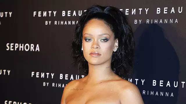 Gara-Gara Rihanna, Snapchat Rugi Rp 11 Triliun