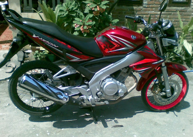 modifikasi motor vixion 2012 warna merah