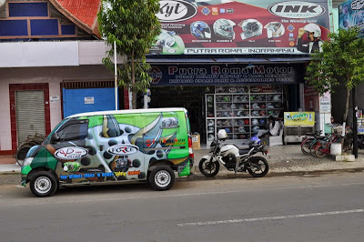 Modifikasi Warna Mobil Daihatsu Granmax