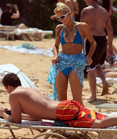 ParisHilton+DougReinhardt+hawaii+bikini+candids-3.jpg