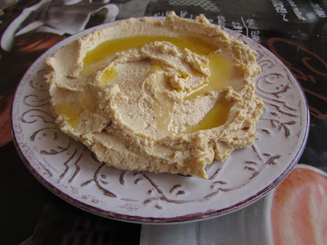 hummus