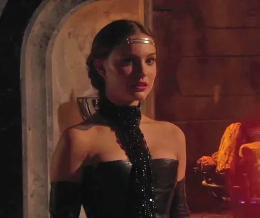 padme choker attack clones