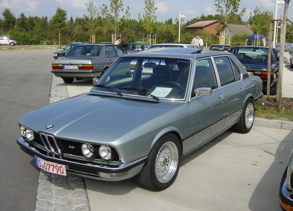 Automotive Database: BMW 5 Series (E12)