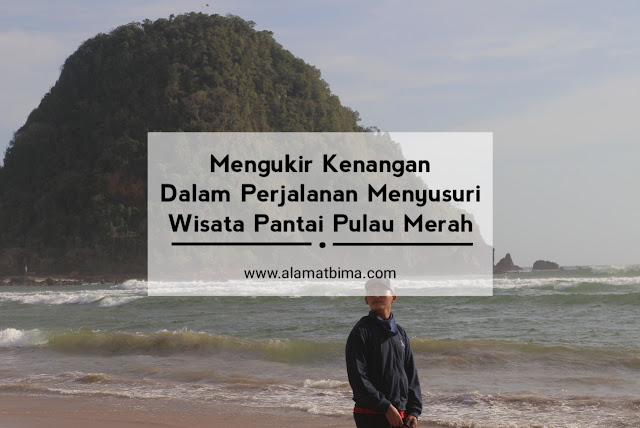 Wisata Pantai Pulau Merah