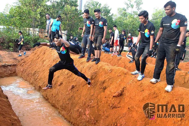 obstacles at mad warrior 2017