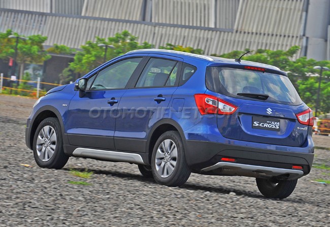 First Drive Suzuki S-Cross, Mesin Lama Rasa Baru