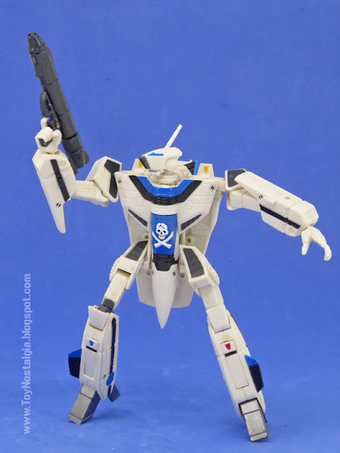 MACROSS - ROBOTECH VF-1 VALKYRIE Veritech Battroid Mode (ROBOTECH - MACROSS)