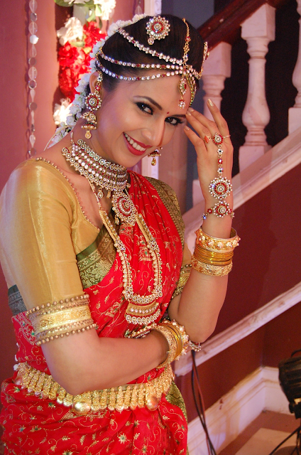 Divyanka Tripathi Hd Wallpapers