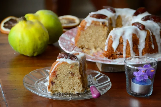 Bundt Cake de dátiles con membrillo