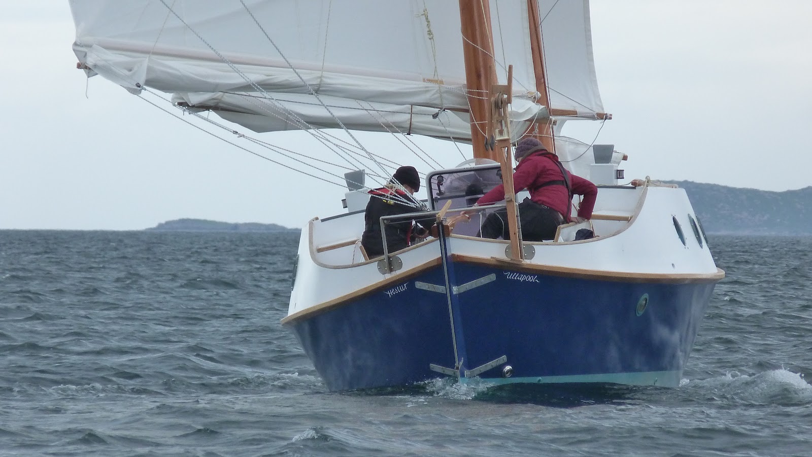 Building a 34' junk schooner: Out Sailing and Self steering