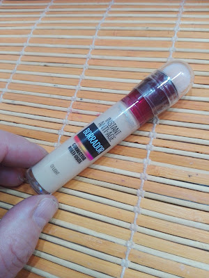 Imagen Corrector de Ojeras El Borrador Instant Age de Maybelline